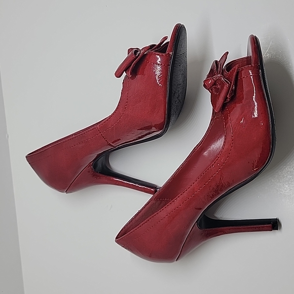 Paprika Red Faux Patent Leather Open Toe High Heels Shoes (Read Flaws) 6 - Picture 6 of 12